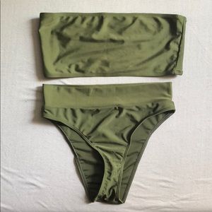 Cheeky high waist bathing suit